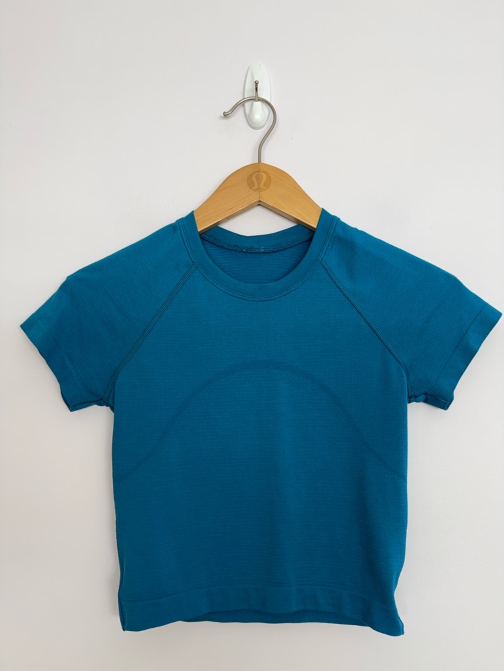 Lululemon Swiftly Tech Cropped Short-Sleeve Shirt 2.0 Hawaiian Blue? Size 4